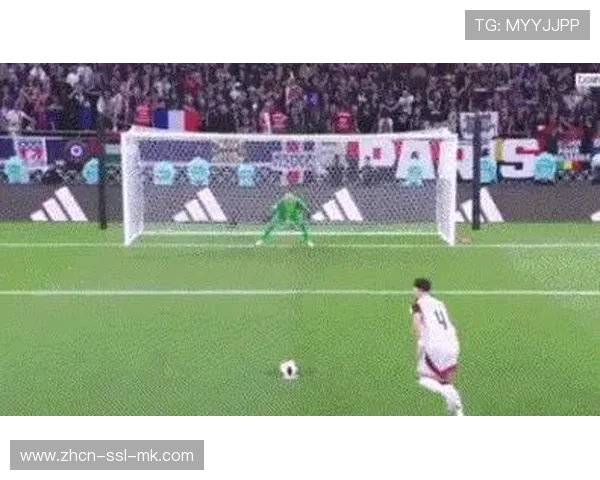 门将萨福诺夫四度扑点，成巴黎洲际杯夺冠头号功臣